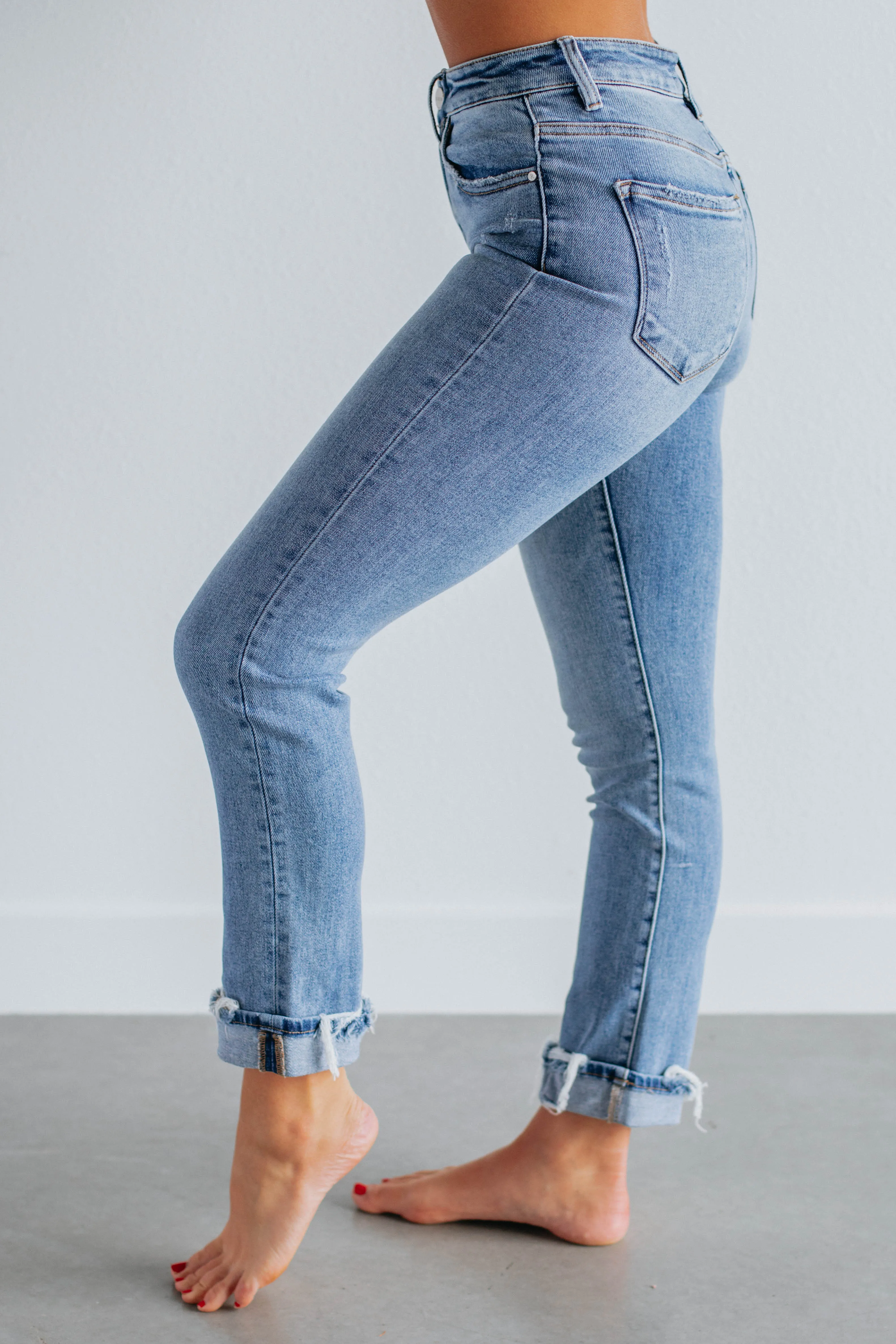 Monica Risen Jeans - Medium Wash