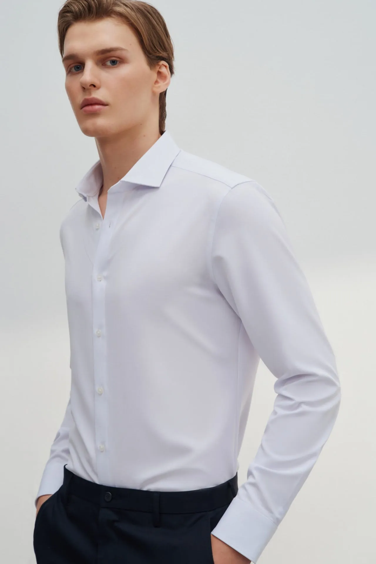 Non-Iron Quick Dry Light Brush Smart Fit Poplin Shirt