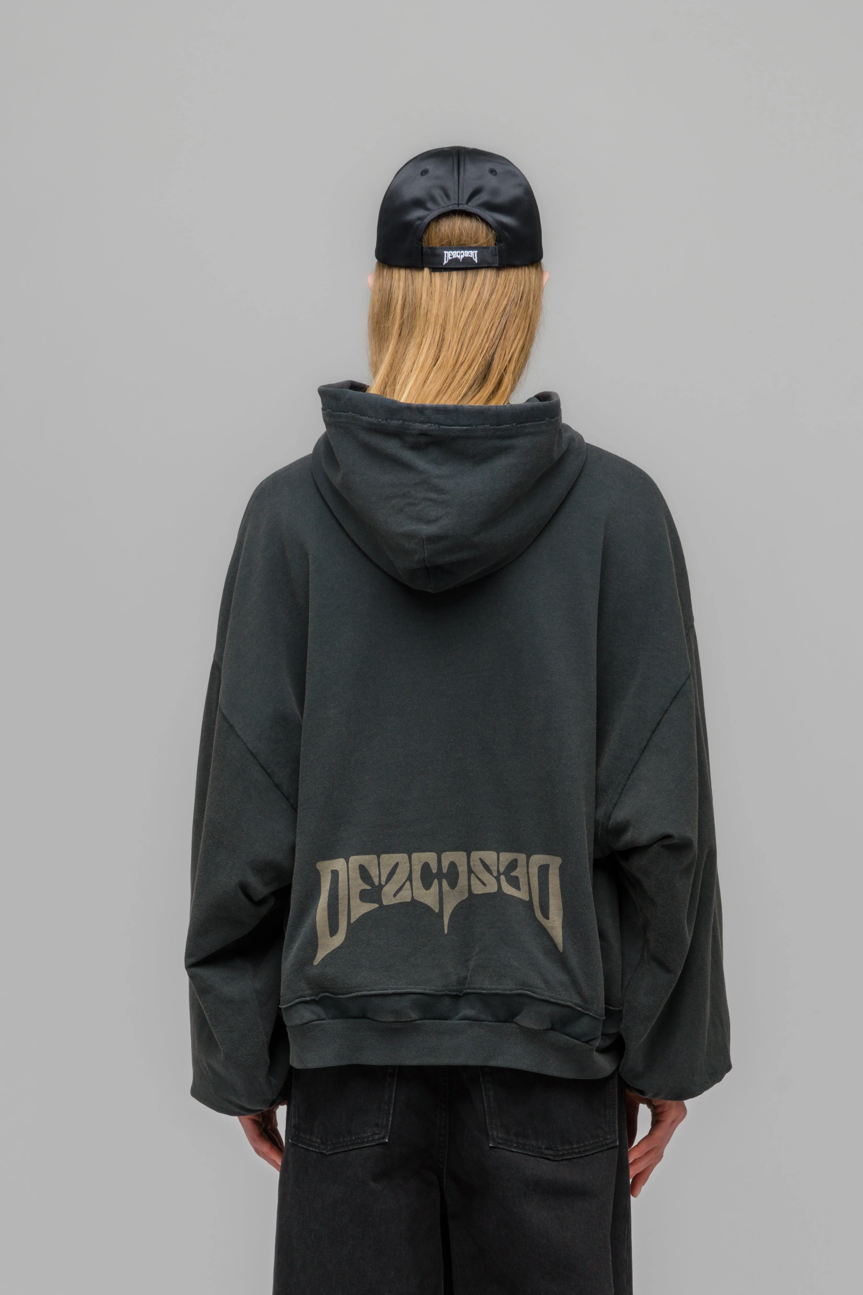 "PSYCHIC" LAYERED BUBBLE HOODIE