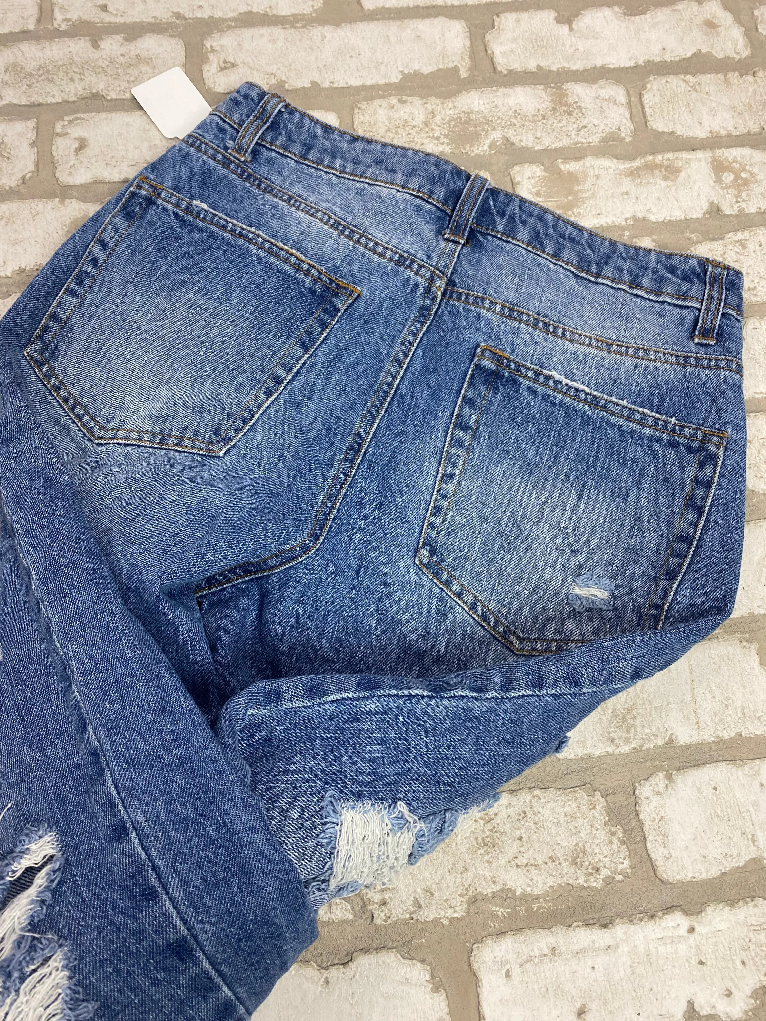 Vanilla Star Mom Jeans- (Size 7)